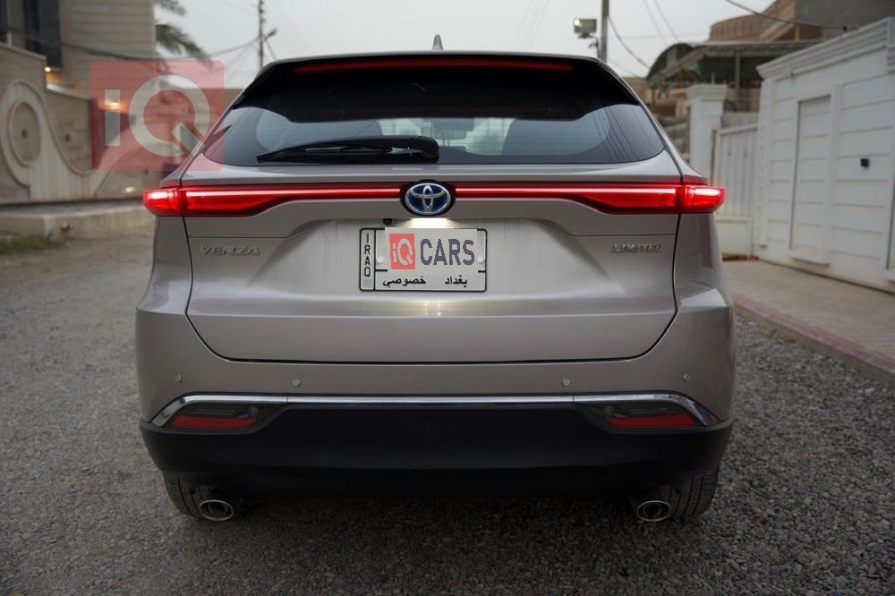 تويوتا فنزا